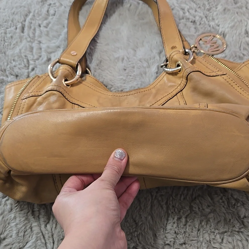 Michael Kors DAMAGED super soft real leather beige yellow shoulder bag